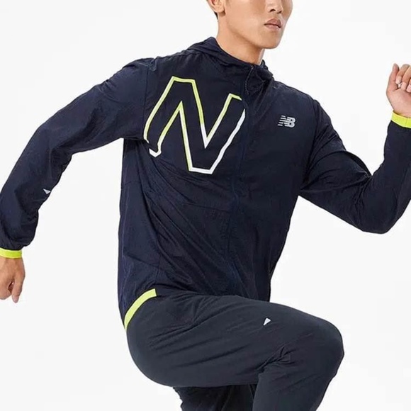 BRAND NEW men new balance printed impact run packable light jacket size XL - Picture 5 of 9